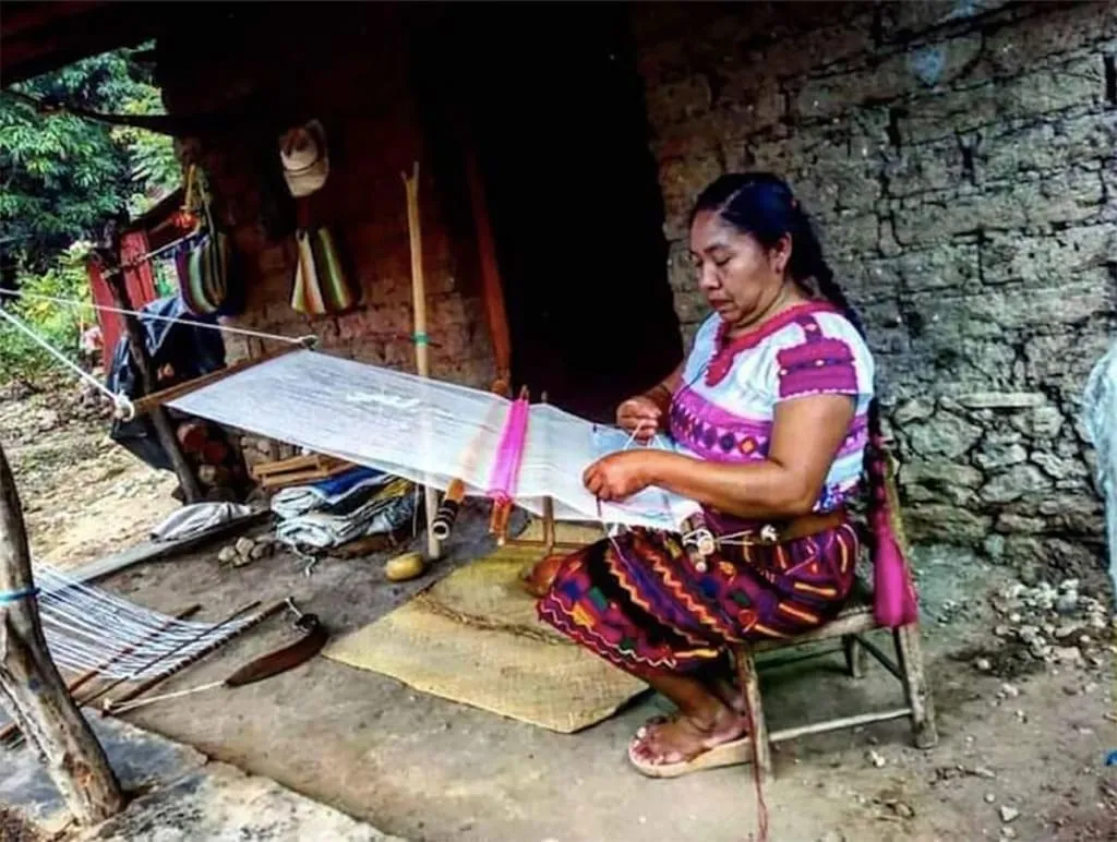 types of mexican embroidery