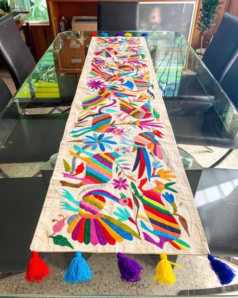 types of mexican embroidery