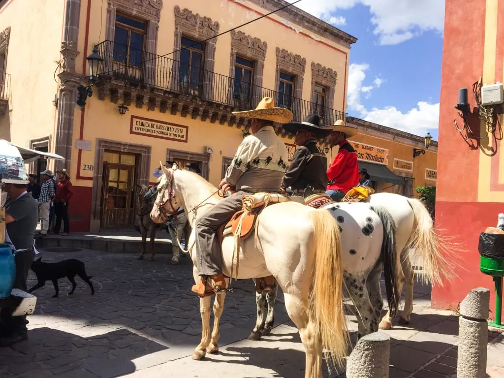 Garden plaza and arcades in Jerez de Garcia Salinas