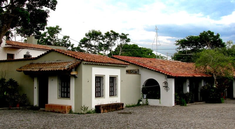 nogueras — Comala Colima Magical Town