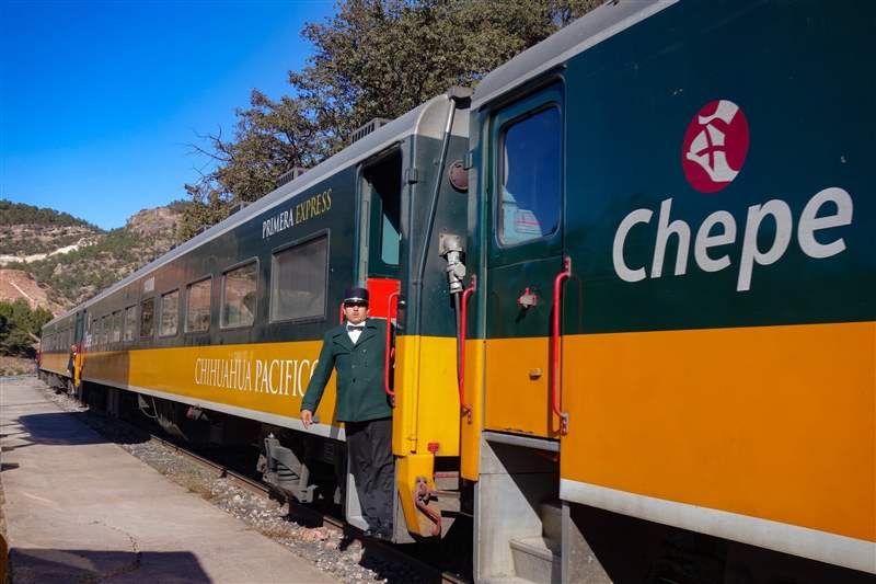 el chepe train copper canyon mexico scenic railway journey