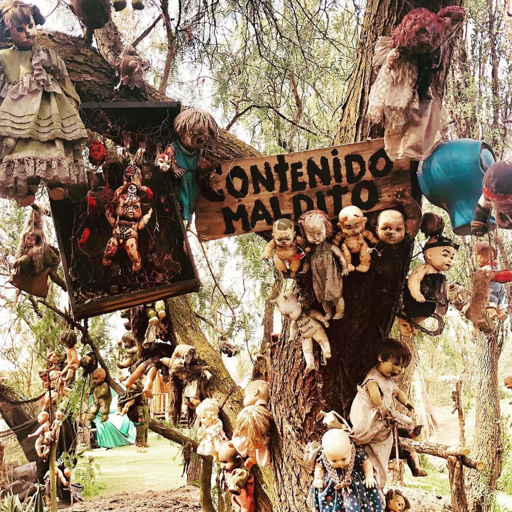 lake xochimilco doll's island