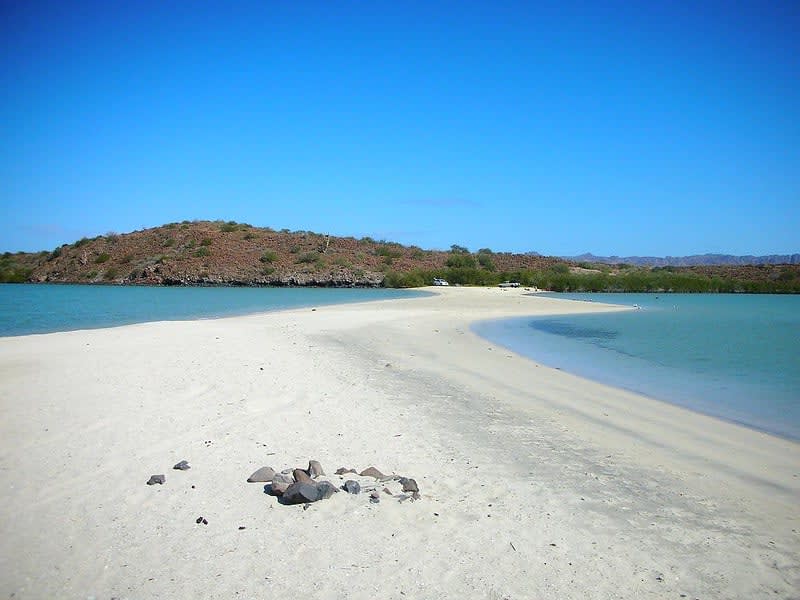 Playa Requeson near Mulege — sandbar beach connecting to a rocky islet in Bahía Concepción, Baja California Sur