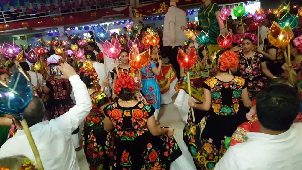 velas istmeñas — Oaxaca Traditions