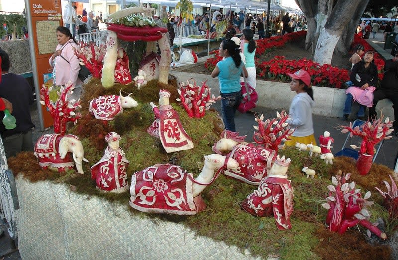 night of radishes — Oaxaca Traditions