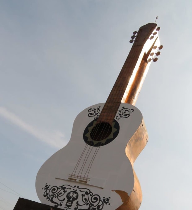paracho michoacan — Paracho Michoacan Guitars