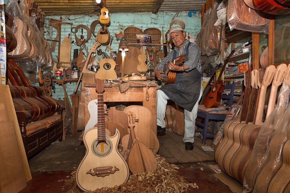paracho michoacan — Paracho Michoacan Guitars