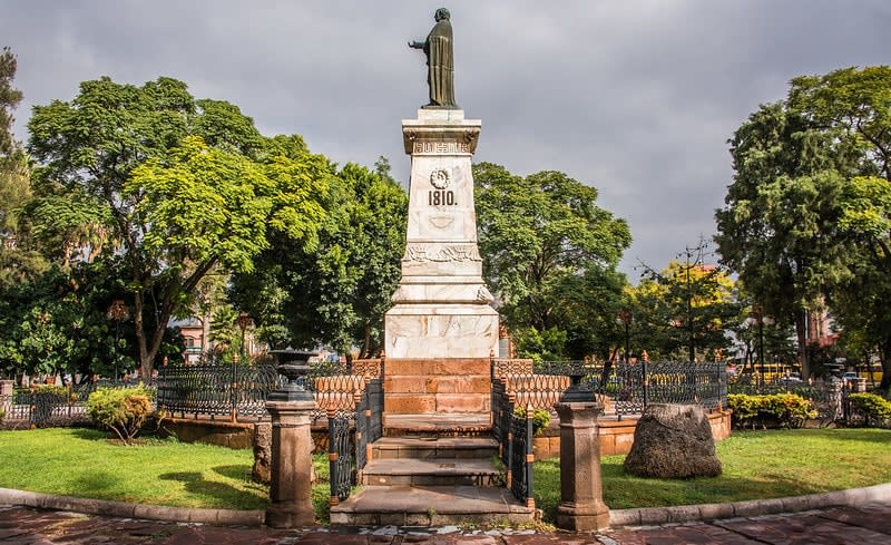 rotonda miguel hidalgo