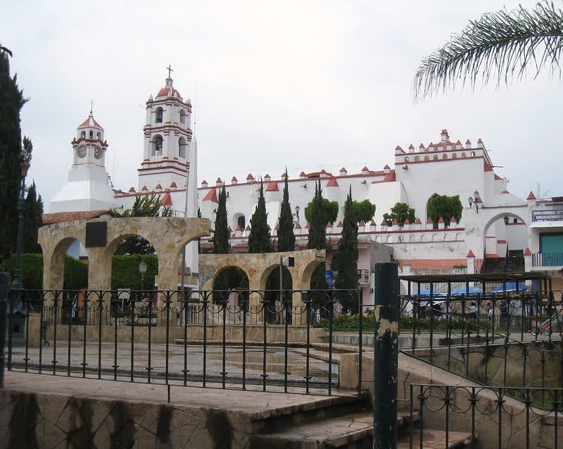 ixtapan de la sal — Toluca Mexico