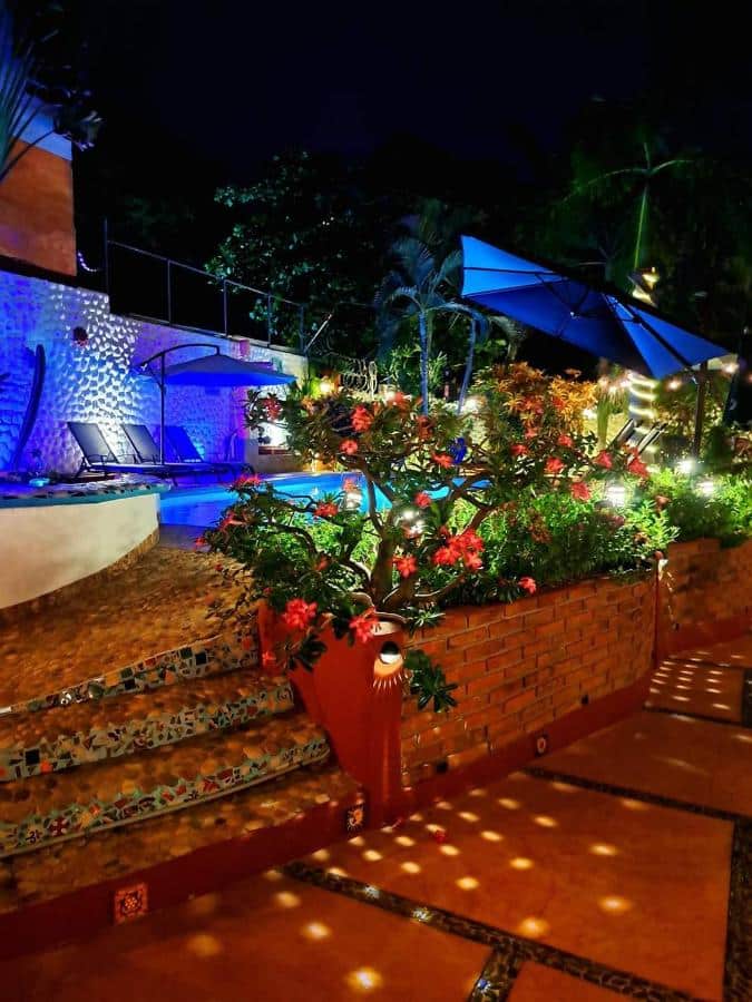 hotelito swiss zacatela puerto escondido